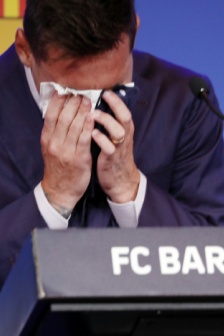 Messi bursts into tears as he bids farewell to Barcelona