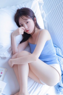 性感翘臀美女美腿妩媚撩人写真
