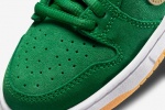 Nike SBDunk Celtics HD Photos