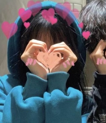 Sweet love couple avatar