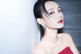 Li Yitong sexy photo pictures desktop wallpaper