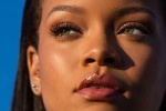 Rihanna becomes world's richest female singer