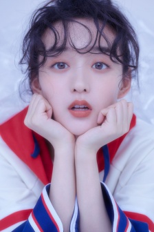 美女彭小苒全面屏手机壁纸