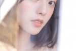 丰满美女性感吊带诱惑写真