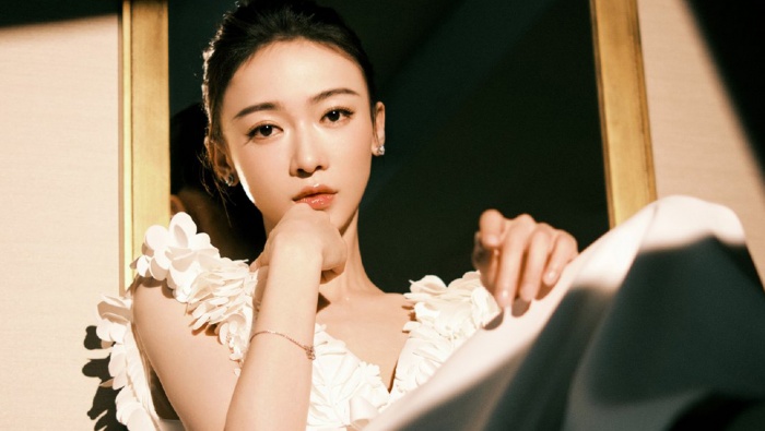 吴谨言唯美写真高清桌面壁纸