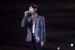 Wang Yuan Hunan Satellite TV New Year's Eve Party 2022 Pictures