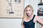Madonna reveals sexy new selfie