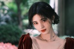 Ju Jingyi sexy photo in red velvet strap dress