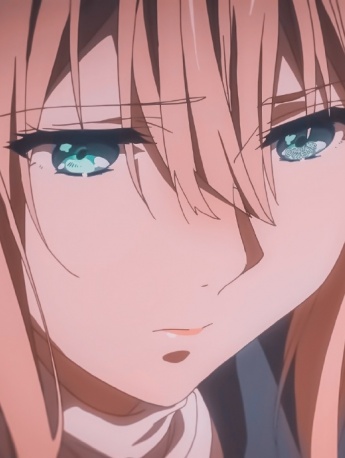 Violet's blue-green pupils avatar