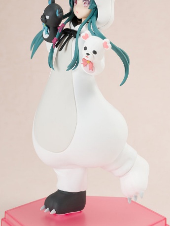 超可爱的白熊优奈实物图片