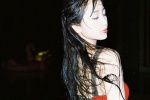 Yu Shuxin's red swimsuit wet hair temptation photo
