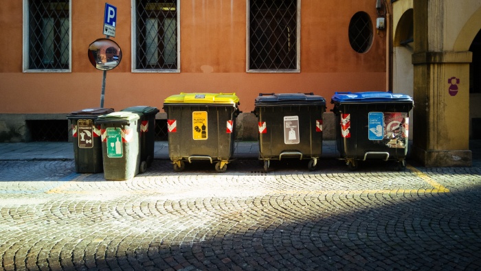 國外公共垃圾桶圖片攝影壁紙