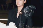 Yang Yangyao elegant and handsome photo in black suit