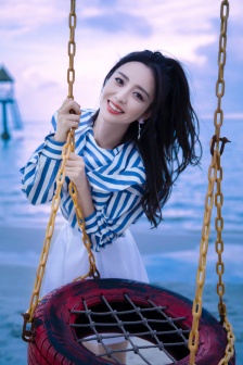 Tong Liya pictures Tong Liya birthday photos and pictures