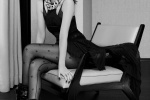 Li Bingbing suspender skirt black silk long legs photo