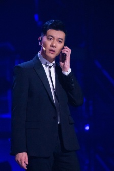 Liang Hanwen - the brother who overcame all obstacles - stills from the third issue