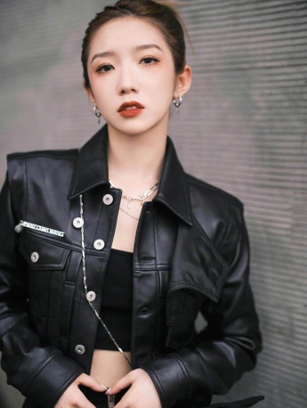 Meng Meiqi modern sexy photo pictures