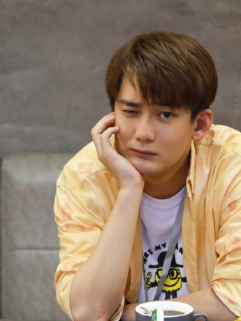 《追爱家族》齐天图片