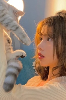 ins风高清可爱女生头像图片