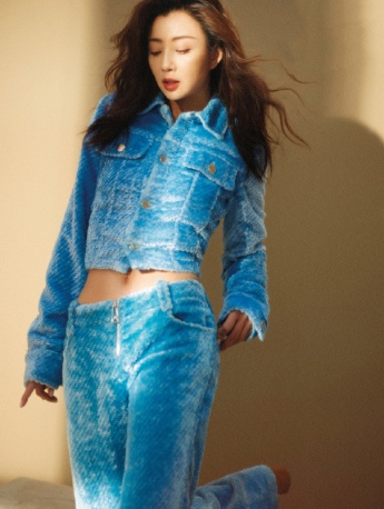 Yin Tao retro scenery and shadow fashion photo pictures