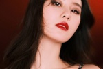 Liu Shishi's cool, charming and sexy event photos