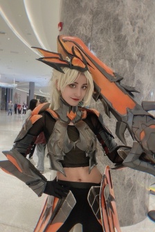 王者榮耀花木蘭水晶獵龍者cos正片