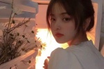 Very pretty and elegant girl avatar