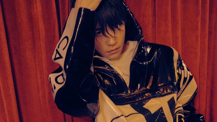 TFBOYS Yi Yang Qianxi retro photo desktop wallpaper