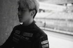 Wu Yifan's handsome racing style pictures and photos