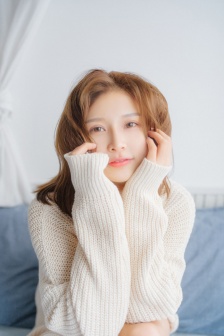 高清性感元气少女图片写真