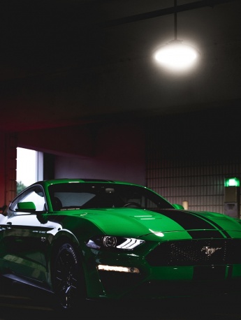 碧綠色福特野馬壁紙