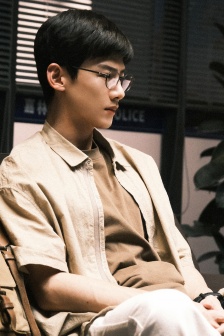 《The beginning》Xiao Heyun mobile wallpaper