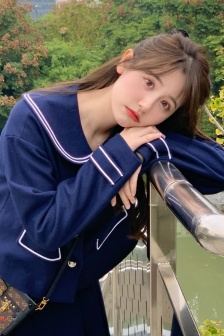 Internet celebrity beauty Ichili Xiaoshazi JK uniform photos