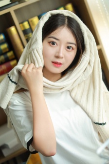 Sports college beauty mobile wallpaper picture