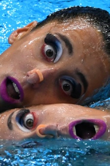 Beautiful and clear pictures of Group 2 of the East Olympic synchronized swimming semi-finals rematch