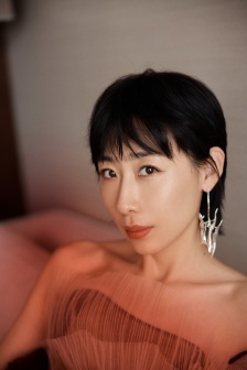 任素汐2021國劇盛典性感寫真