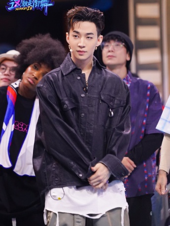 Liu Xianhua《This is Street Dance 4》Premiere stills pictures