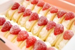 HD Strawberry Cake Picture Desktop Wallpaper