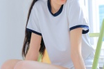 高个子女生运动服丝袜长腿写真