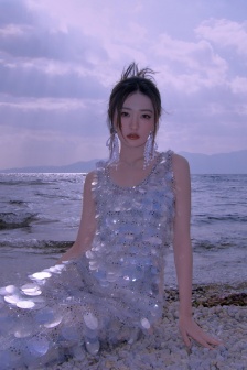 徐璐夢幻性感海邊寫真圖片