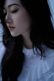 Jing Tian fresh and sexy magazine photo pictures