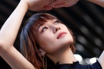 Ma Yili's fashionable autumn photo with exquisite short hair