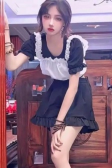 網紅美女林青平圖片