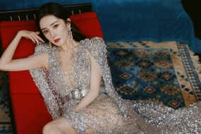 Yang Mi sexy photo pictures desktop wallpaper