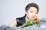 Liu Yuxin's fashionable and sexy birthday photo shoot