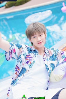 刘彰图片 创造营2021刘彰图片