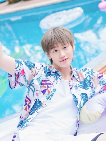 劉彰圖片 創造營2021劉彰圖片