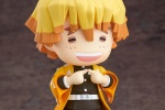 Demon Slayer: Kimetsu no Yaiba Zenitsu Nendoroid display with multiple pictures
