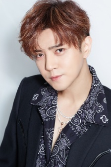 Handsome Luo Zhixiang mobile wallpaper picture