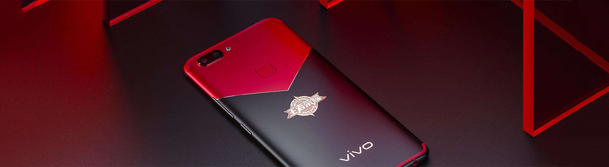 Co-branded mobile phone pictures